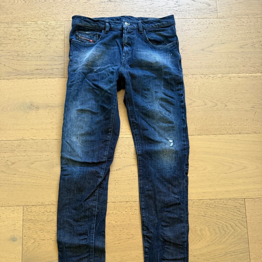 Diesel D-STRUKT – Comfort Stretch Jogger Denim